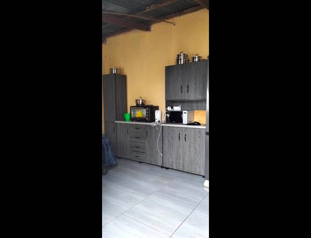2 BEDROOM HOUSE FOR SALE IN PHOLA PARK EXT 1